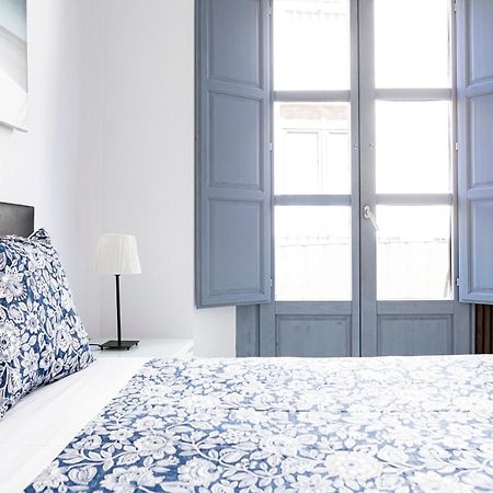 Suites Picasso Малага Екстер'єр фото