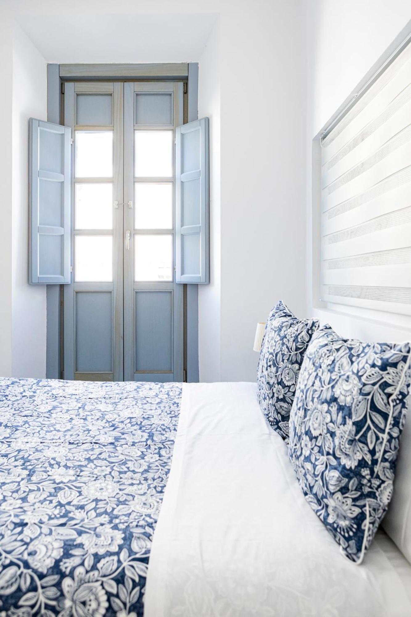 Suites Picasso Малага Екстер'єр фото
