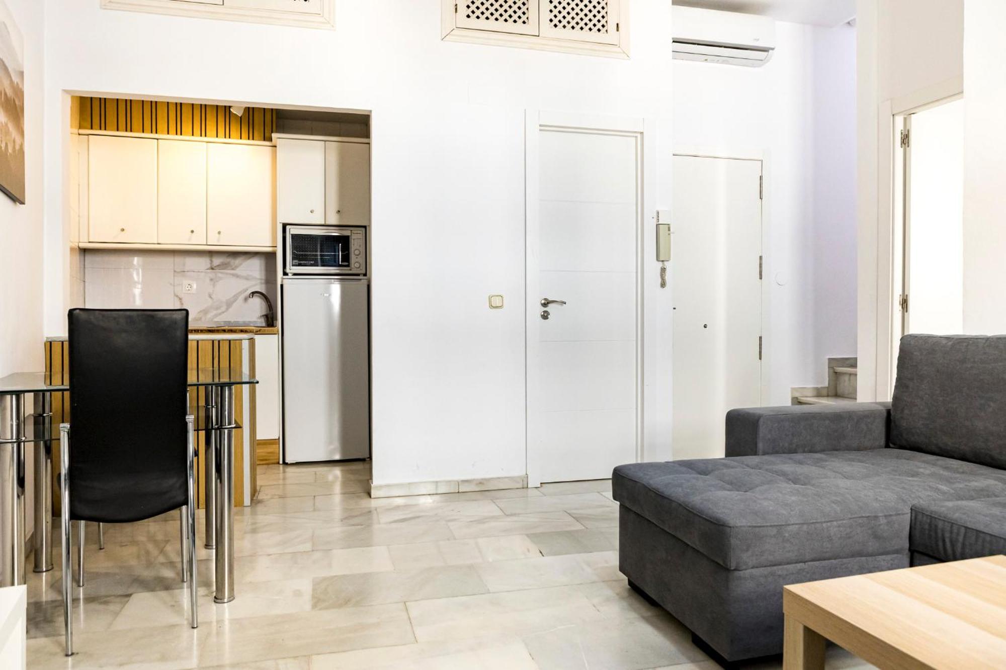 Suites Picasso Малага Екстер'єр фото